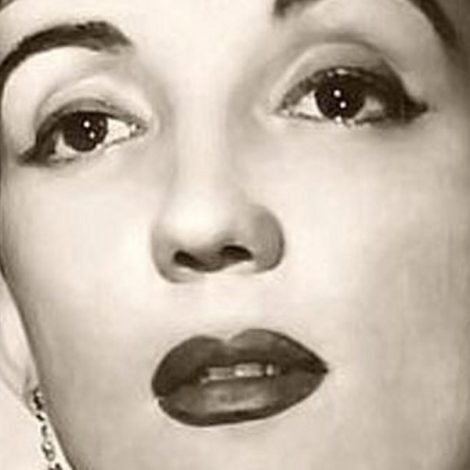 GLORIA LASSO